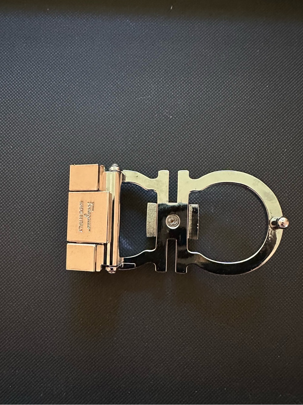 Ferragamo Gancini Belt Buckle - Picture 3 of 12